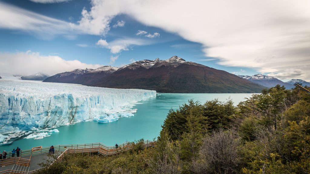 Grace Perito Moreno, Argentine