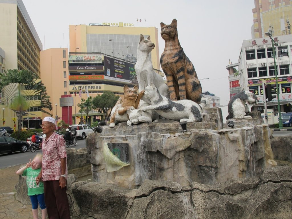 Kuching ville des chats